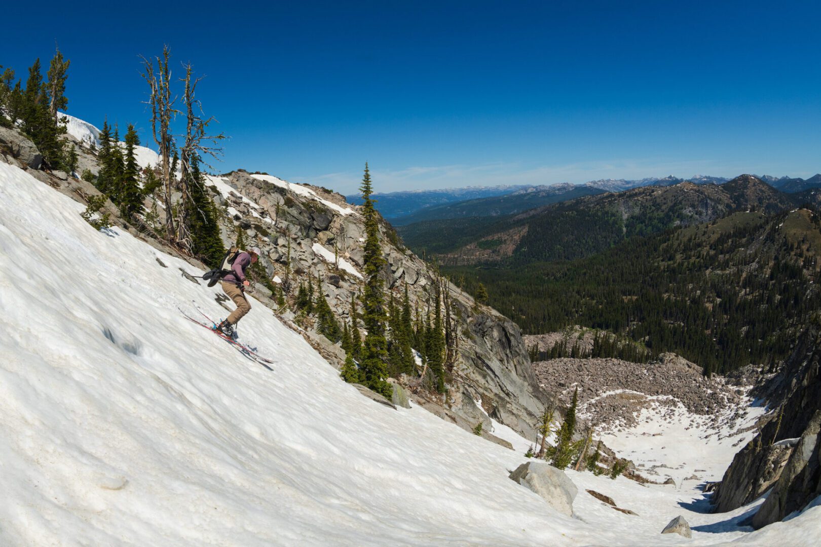 Jeff Howe skiing a couloir in Central Idaho. June 2024.

Photography by Hunter Smith