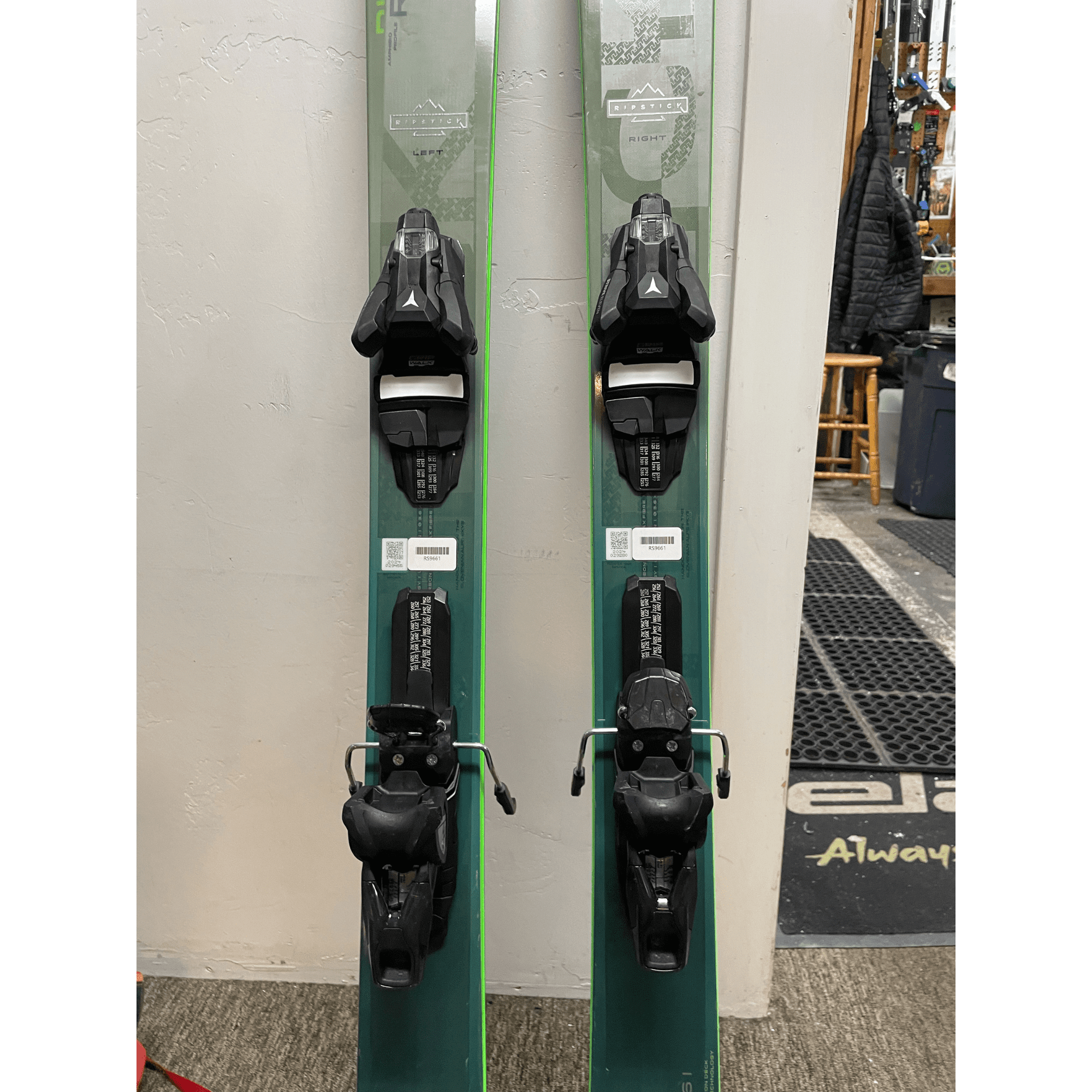 elan ripstick 96 skis 2025 (demo)